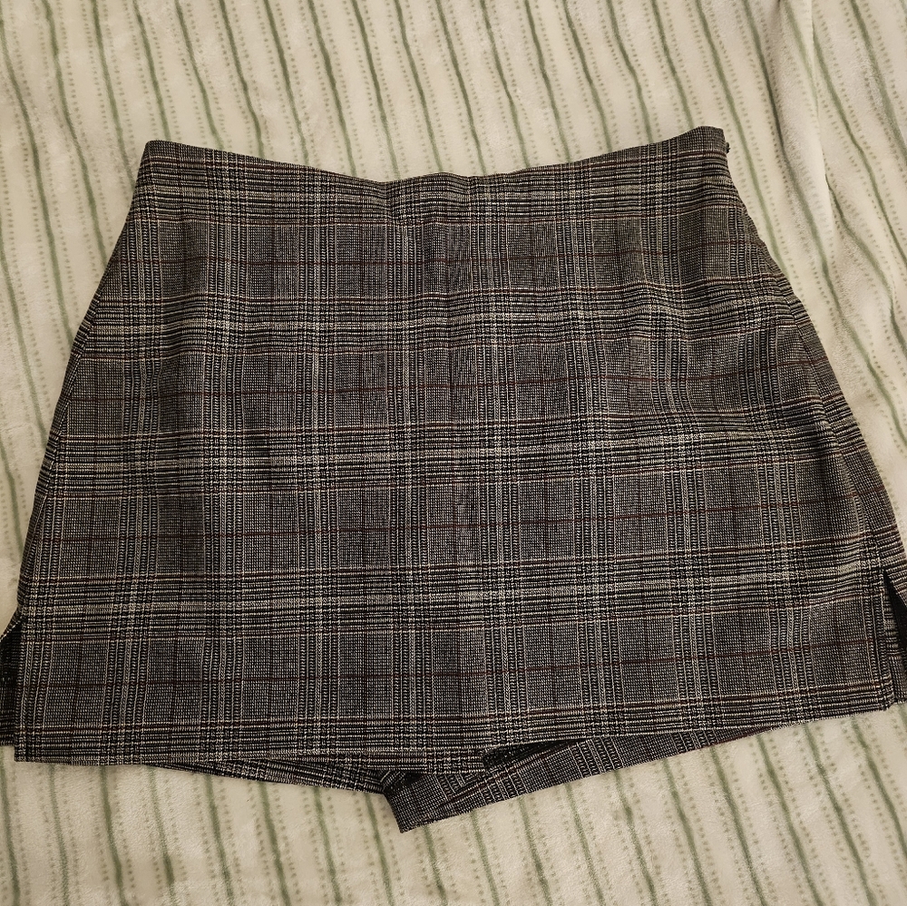 Express Gray Mini  Skort with Tailored Design